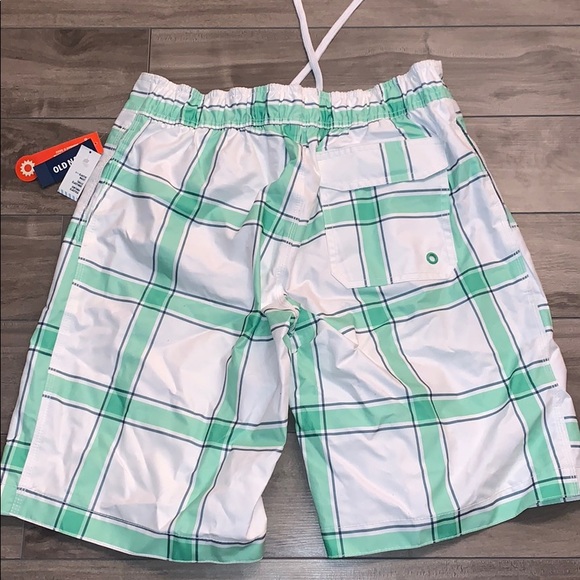 Men’s Old Navy Swim Trunks - Picture 2 of 4